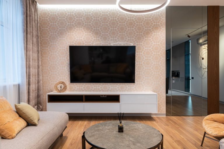Habillage mur intérieur pas cher : conseils et astuces pour un rendu ...